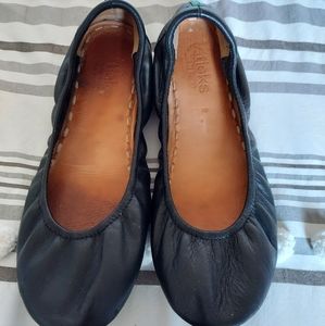 Tiek Ballet Flats